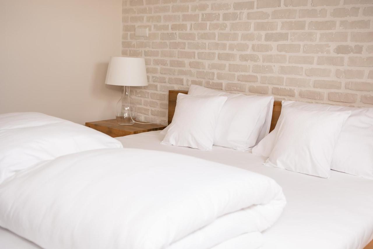 Hotel Naturum ミリチ エクステリア 写真