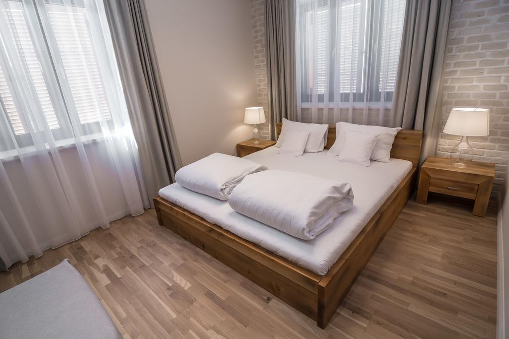 Hotel Naturum ミリチ エクステリア 写真